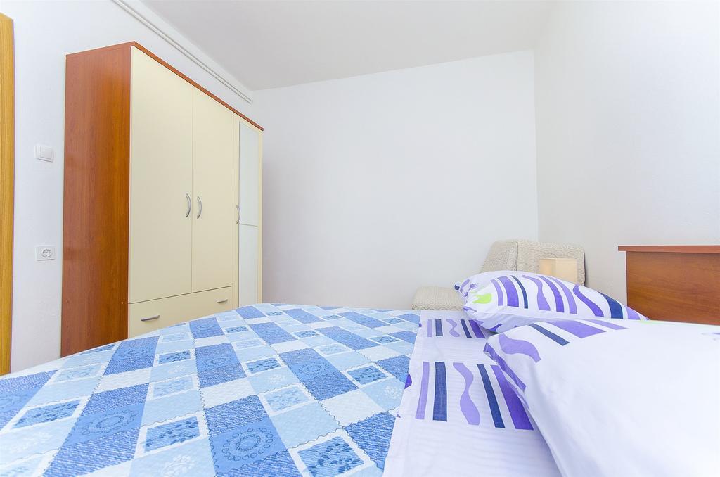 Apartment Marijana Trogir Buitenkant foto