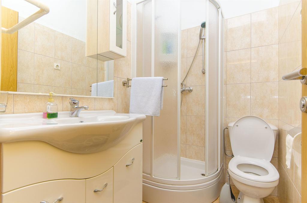 Apartment Marijana Trogir Buitenkant foto
